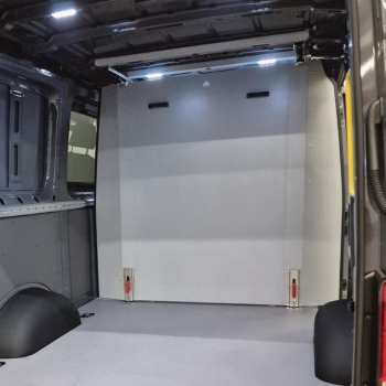 Trennwand-Flex - Mercedes Sprinter ab 2018- (W910) - Flachdach/ H1/ FWD