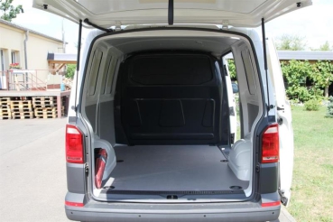 Trennwand B-Säule GfK - VW T5/ T6/ T6.1 - wenn keine originale Trennwand verbaut war, ohne Scheibe