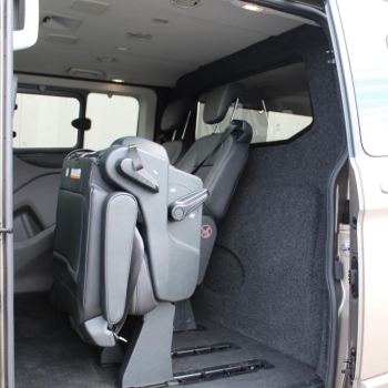 Trennwand C-Säule GfK - Ford Custom I (12-23) - mit Scheibe, stoffbezogen (Tourneo)   