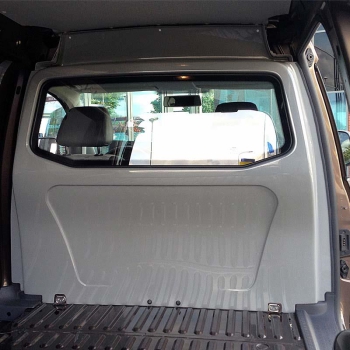 Trennwand B-Säule GfK - VW Caddy (2004-2020) wenn originale Trennwand verbaut war - mit Scheibe