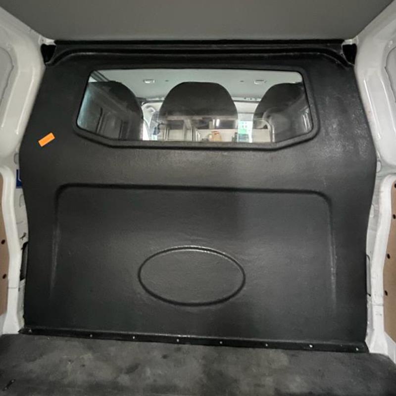 Trennwand C-Säule GfK - Ford Custom I (12-23) - mit Scheibe, stoffbezogen (Kasten/ Mixto)